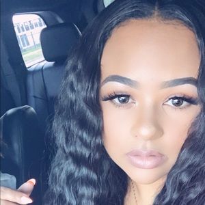 Meet your Posher, Brooke